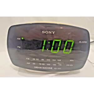 SONY DREAM MACHINE Clock Radio ICF-C111‎ White WORKS Vintage